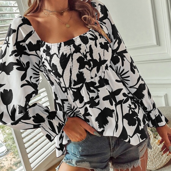 Boho Floral Print Off Shoulder Ruffle Sleeve Blouse - Picture 7 of 8